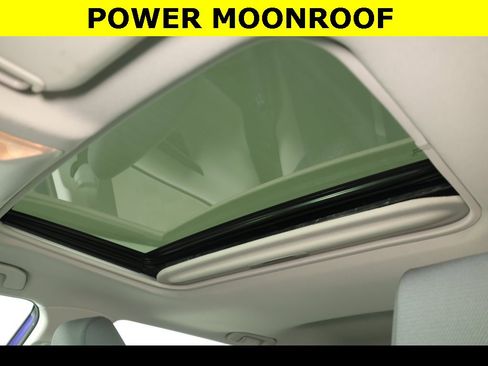 Used 2021 Toyota RAV4 XLE image 2