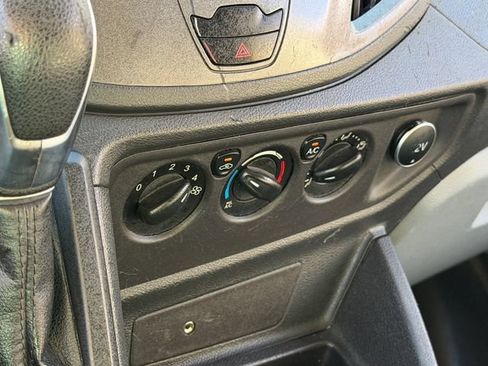 Used 2019 Ford Transit 250 148 High Roof RWD image 18