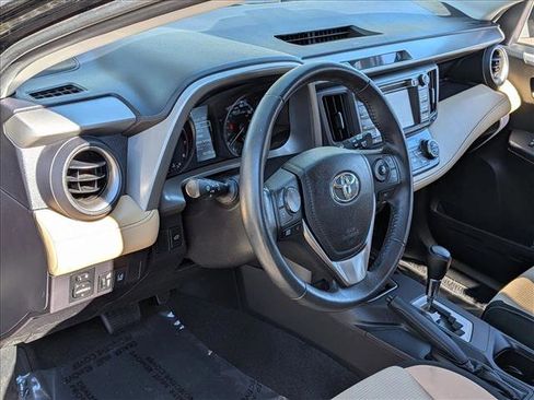 Used 2017 Toyota RAV4 XLE image 10