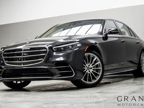 Used 2023 Mercedes-Benz S 580 4MATIC Sedan image 1