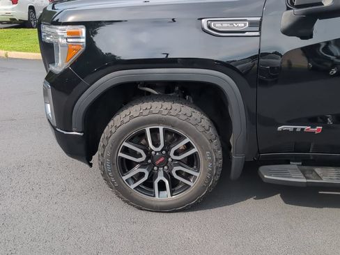 Used 2019 GMC Sierra 1500 AT4 w/ AT4 Premium Package AWD/4WD image 16