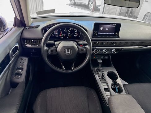 Used 2023 Honda Civic EX image 12