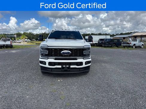 Used 2026 Ford F350 Platinum AWD/4WD image 1