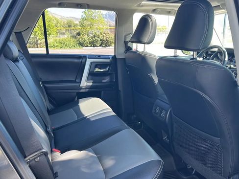 Used 2020 Toyota 4Runner SR5 Premium w/ Moonroof Package AWD/4WD image 14