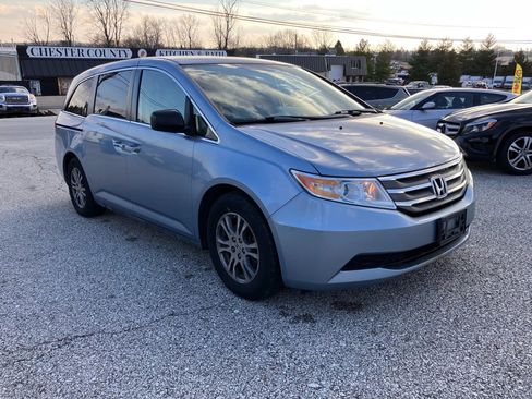 Used 2013 Honda Odyssey EX image 3