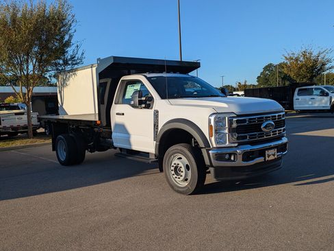 New 2026 Ford F450 XL w/ XL Chrome Package image 2