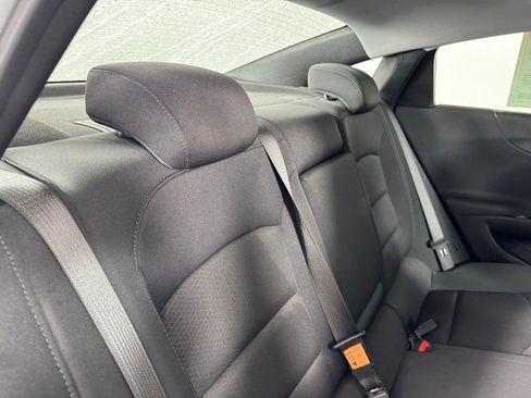 Used 2024 Chevrolet Malibu LT image 30