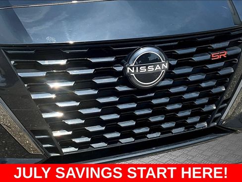 Used 2024 Nissan Altima 2.5 SR FWD image 41