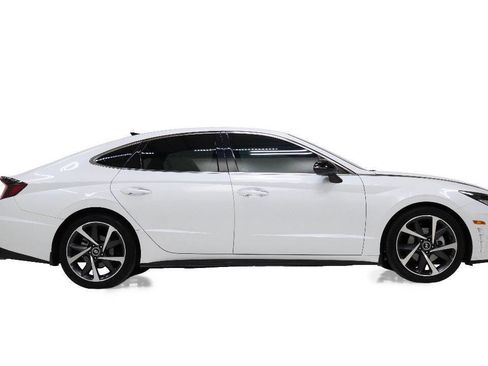 Used 2021 Hyundai Sonata SEL Plus w/ Tech Package FWD image 5