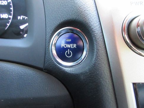 Used 2014 Lexus RX 450h AWD image 38
