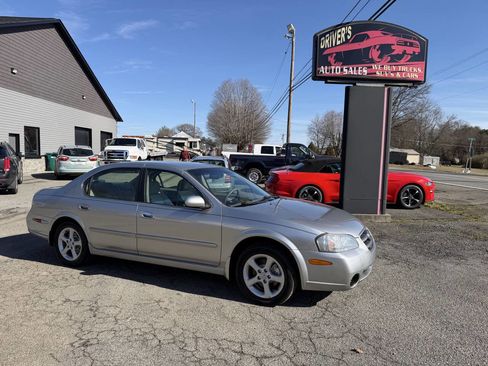 Used 2003 Nissan Maxima GXE image 4