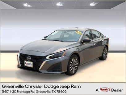 Used 2025 Nissan Altima 2.5 SV