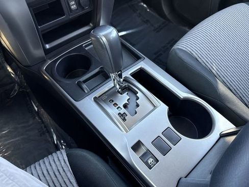 Used 2017 Toyota 4Runner SR5 image 20