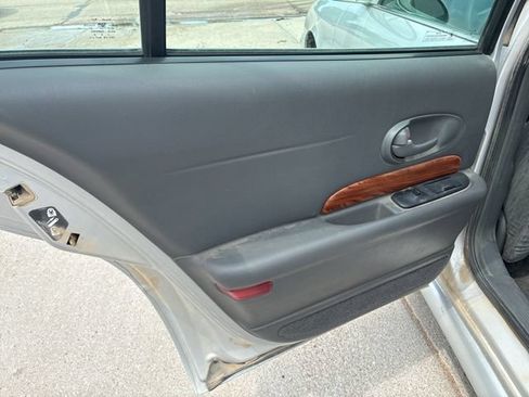 Used 2003 Buick Le Sabre Custom w/ Best Seller Package FWD image 12