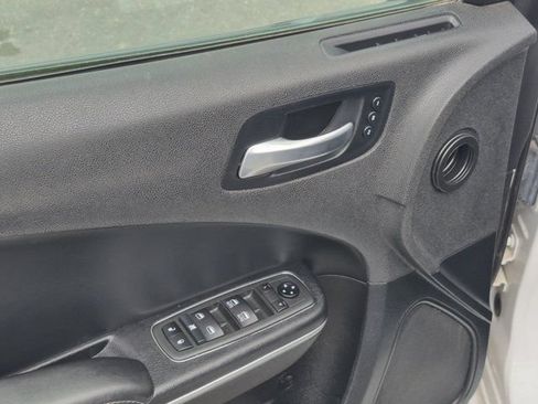 Used 2021 Dodge Charger SXT w/ Leather Interior Group RWD image 11