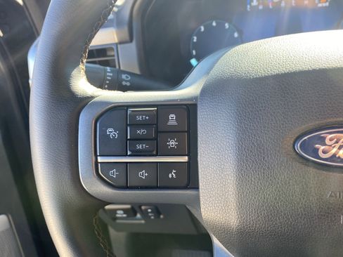 Used 2025 Ford F150 Lariat w/ Equipment Group 502A High image 39