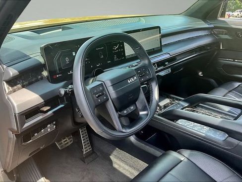 Used 2027 Kia Telluride SX Prestige X-Pro AWD/4WD image 17