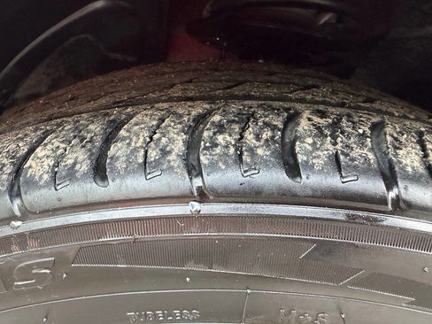 Used 2013 Ford Taurus SHO AWD/4WD image 45