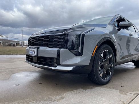 New 2026 Kia Sportage SX FWD image 15