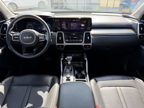 Used 2023 Kia Sorento SX FWD image 29