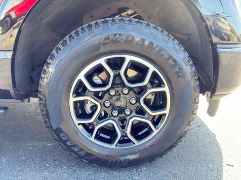 Used 2022 Ford F150 XLT w/ Equipment Group 302A High AWD/4WD image 12