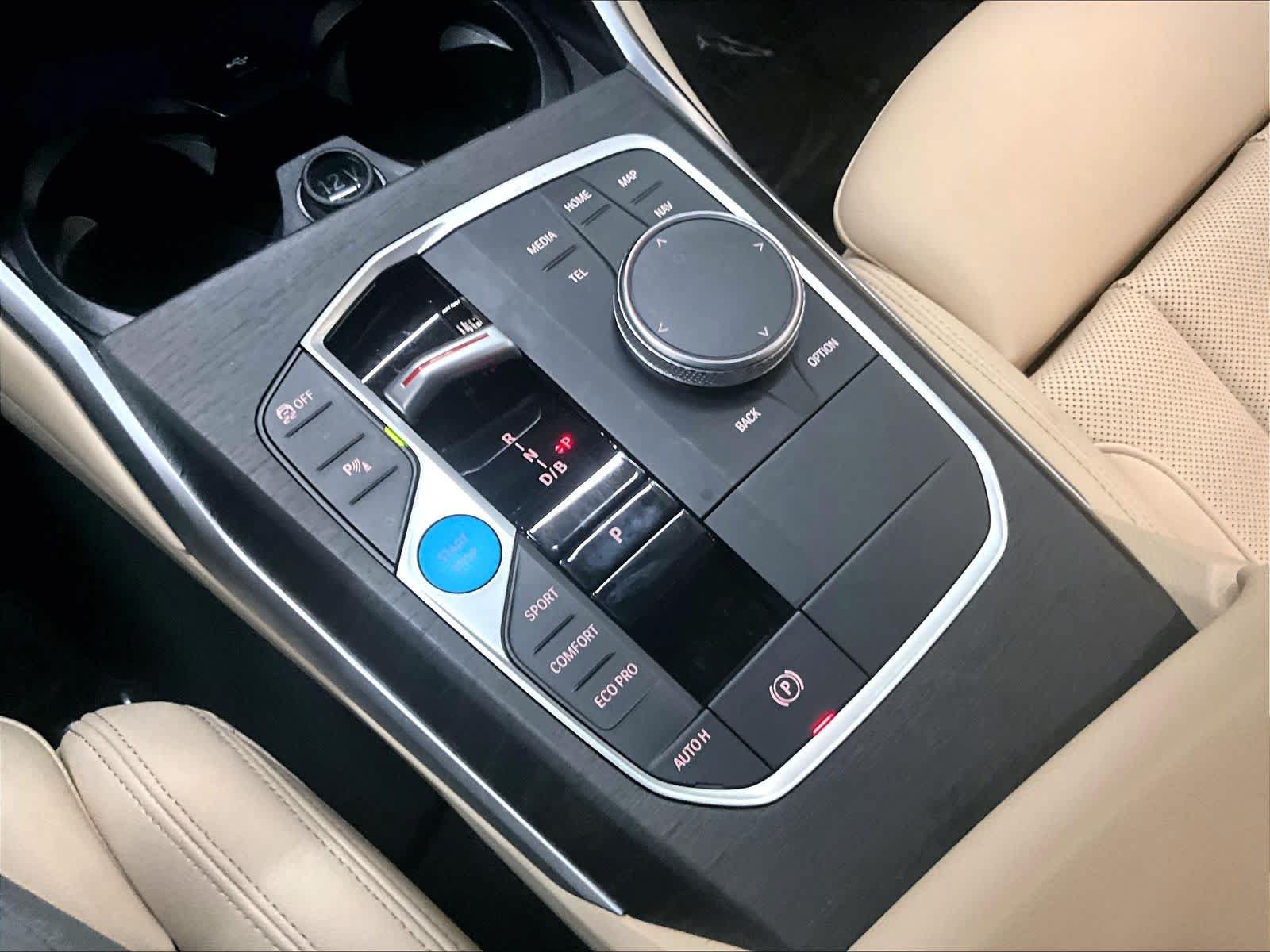 Used 2024 BMW i4 eDrive40 w/ Convenience Package RWD image 39