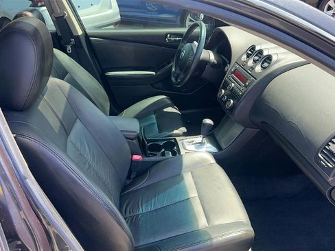 Used 2011 Nissan Altima 2.5 SL w/ 2.5SL Pkg FWD image 32