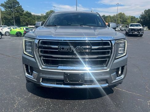 Used 2023 GMC Yukon XL SLT w/ SLT Luxury Package AWD/4WD image 7