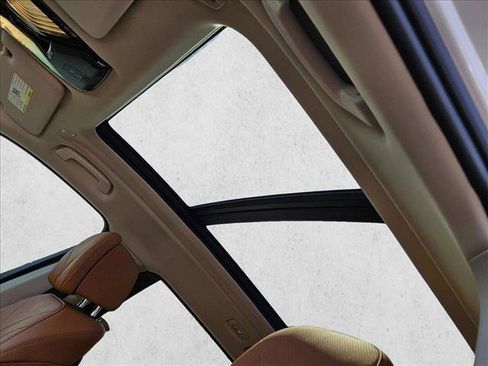 Certified 2023 BMW X7 xDrive40i w/ Premium Package image 15