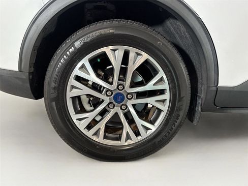 Used 2022 Ford Escape SEL FWD image 36