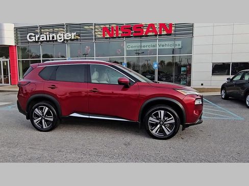 Used 2023 Nissan Rogue SL image 37