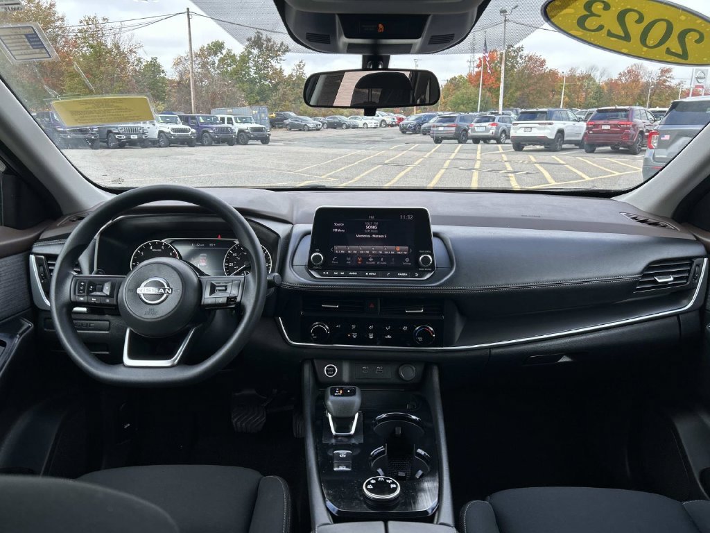 Certified 2023 Nissan Rogue S AWD/4WD image 17