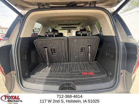 Used 2022 GMC Acadia Denali w/ LPO, Floor Liner Package AWD/4WD image 13