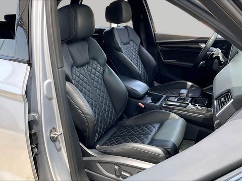 Used 2023 Audi SQ5 Premium Plus w/ Premium Plus Package AWD/4WD image 9