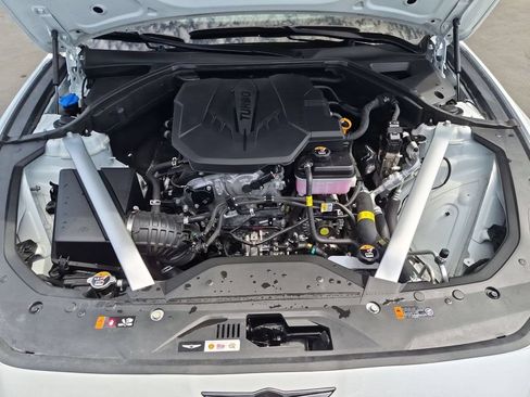 Used 2025 Genesis G70 2.5T RWD image 35