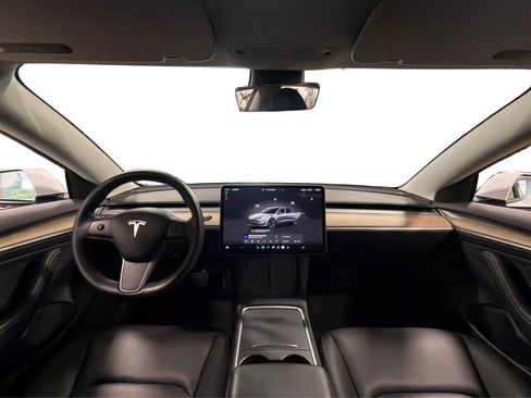 Used 2023 Tesla Model 3 Standard Range RWD image 39