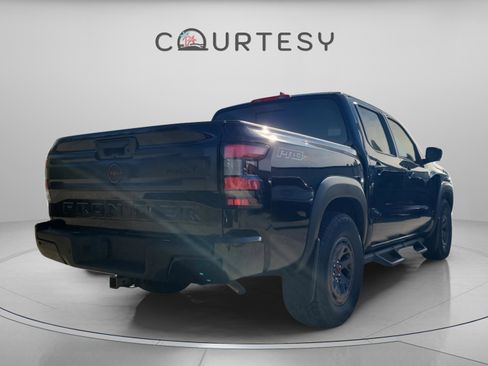 New 2026 Nissan Frontier Pro-X image 4