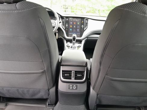 Certified 2025 Subaru Legacy Premium AWD/4WD image 31
