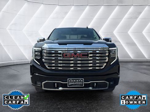 Used 2023 GMC Sierra 1500 Denali w/ Technology Package AWD/4WD image 2