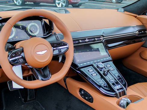 New 2026 Aston Martin V8 Vantage Convertible image 8