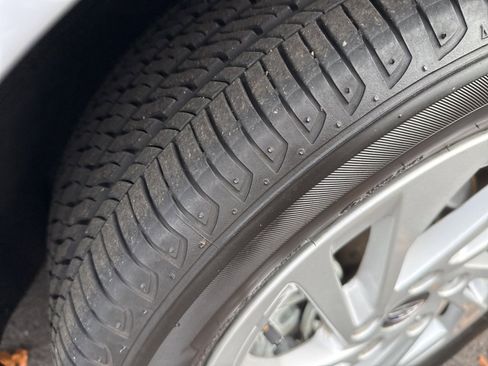 Certified 2025 Subaru Impreza 2.0i image 10