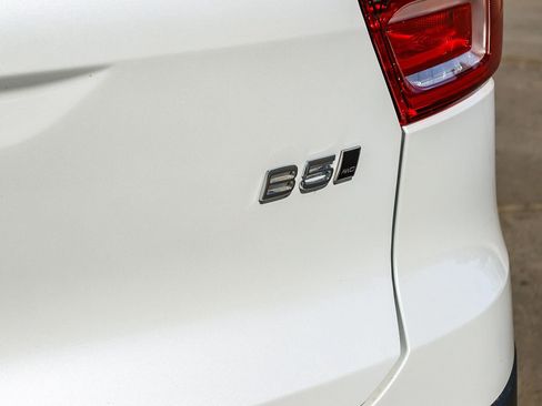 New 2026 Volvo XC40 B5 Ultra w/ Climate Package image 13