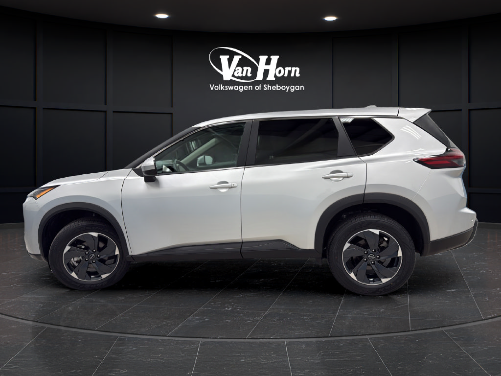 Used 2024 Nissan Rogue SV AWD/4WD image 4
