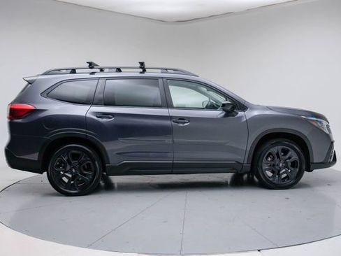 Used 2024 Subaru Ascent Onyx Edition AWD/4WD image 9