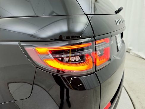 Certified 2025 Land Rover Discovery Sport S image 31