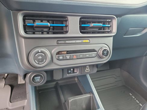 New 2026 Ford Maverick Lobo image 16