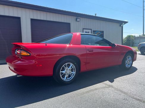 Used 2002 Chevrolet Camaro Z28 w/ Preferred Equipment Group 2 image 11