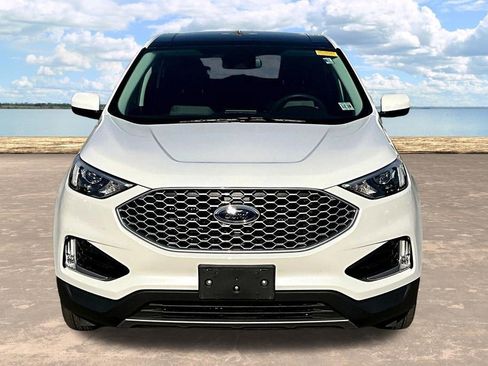 Used 2024 Ford Edge SEL w/ Convenience Package image 5