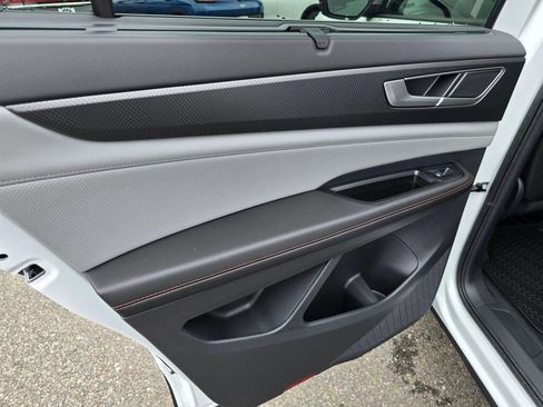 New 2026 Volkswagen Atlas Peak Edition AWD/4WD image 36