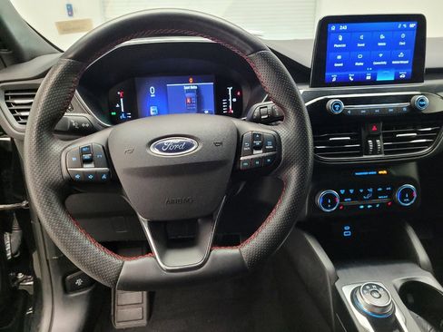 Used 2023 Ford Escape ST-Line AWD/4WD image 22